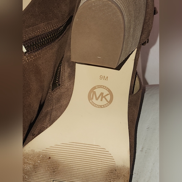 Michael Kors Suede Brown High Heel Ankle Boots Side Zip Sz 9 M Womens - Picture 10 of 11